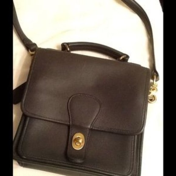 Coach Handbags - Coach Genuine Leather Classic Shoulder Bag